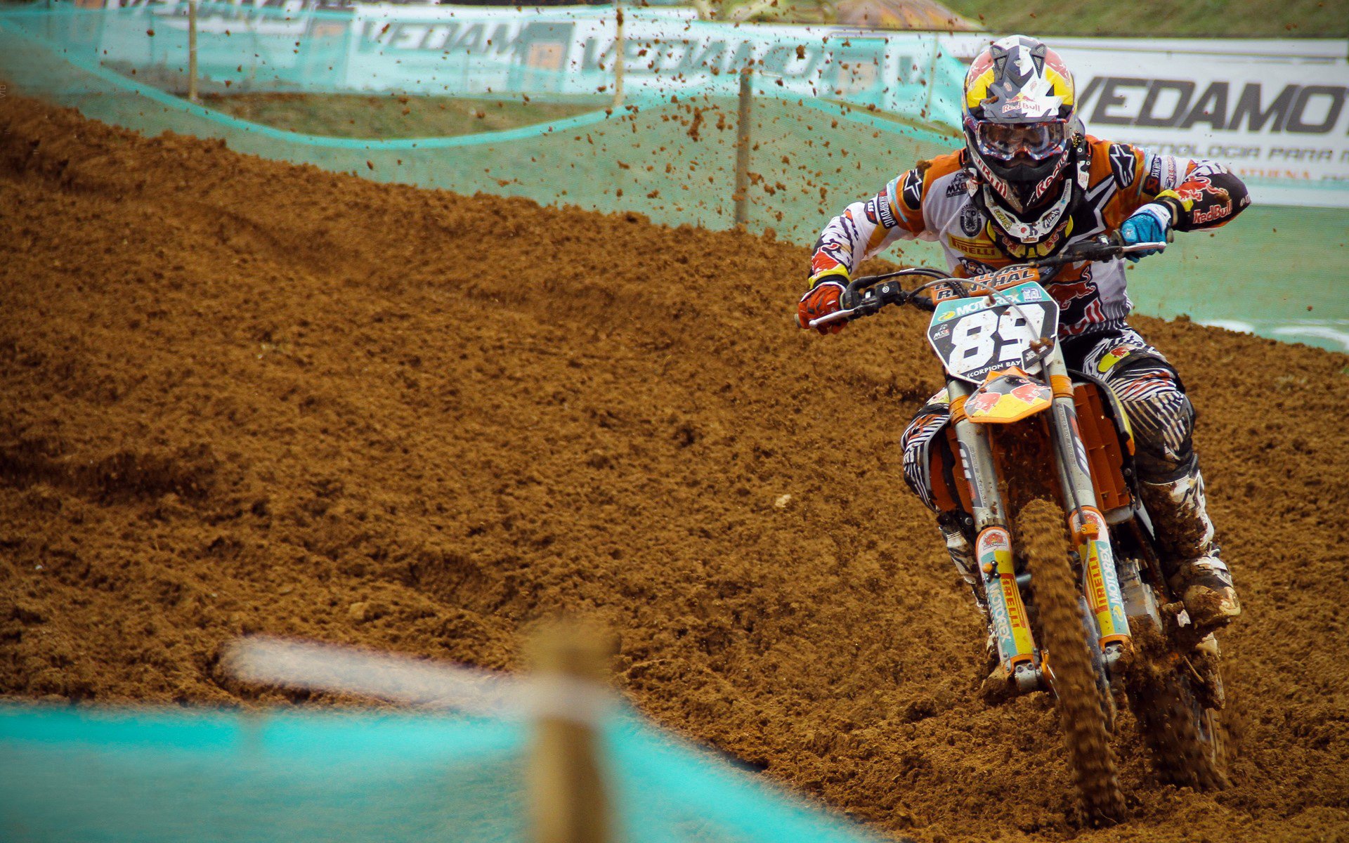 曼城4-1战胜多特蒙德，福登梅开二度再创辉煌，曼城foden